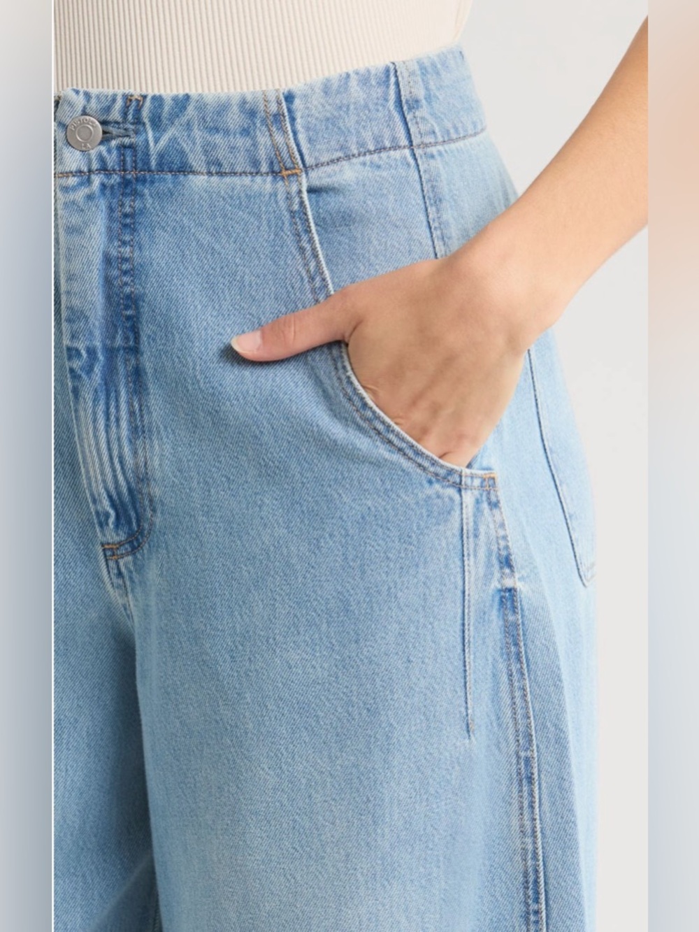 Pistola
Lottie High
Waist Wide Leg
Jeans 👖
Color: Qualifier
Size 31 - Picture 4 of 9